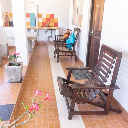 Blumarine Guest House Negombo Exterior photo