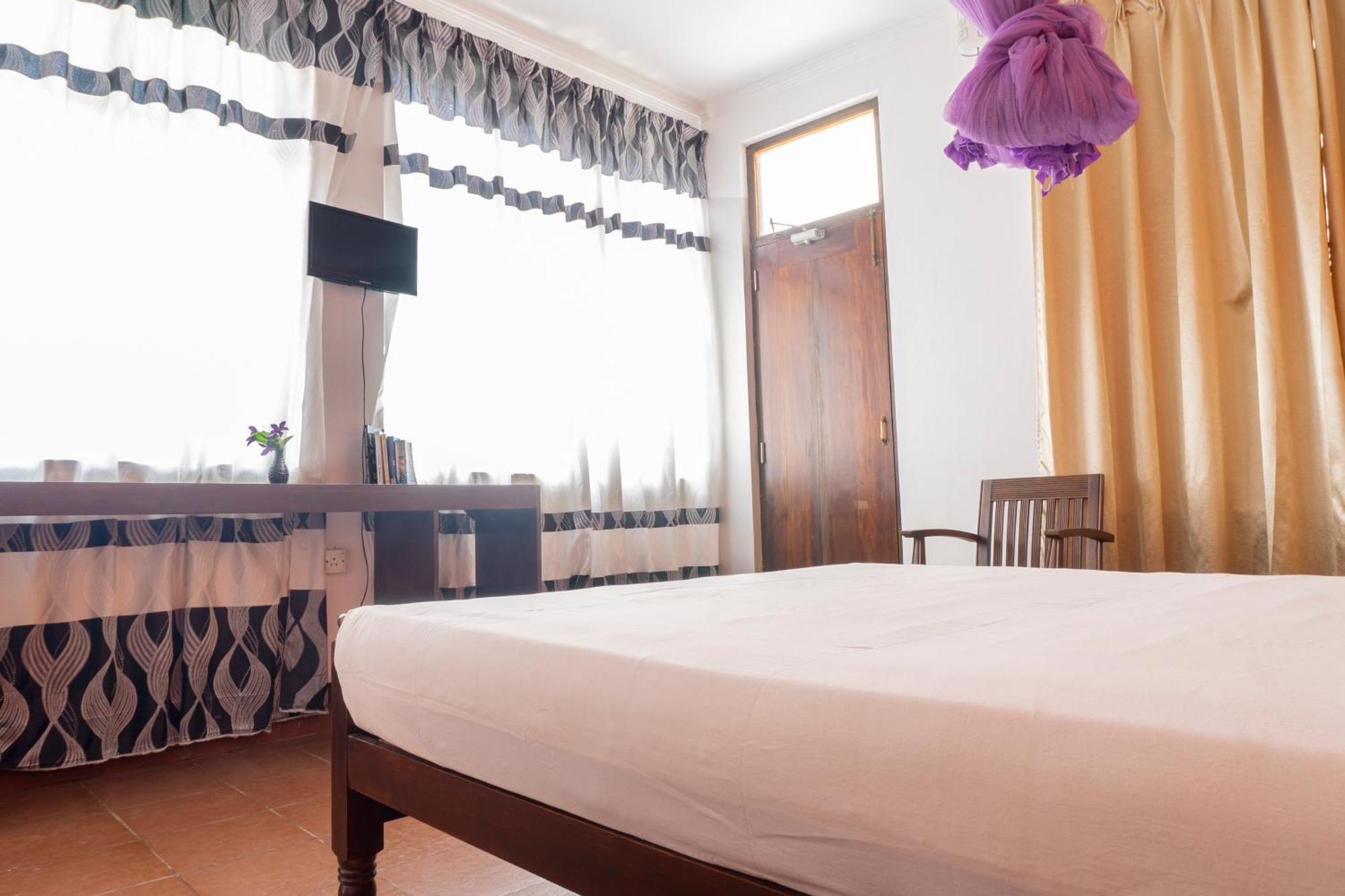 Blumarine Guest House Negombo Exterior photo