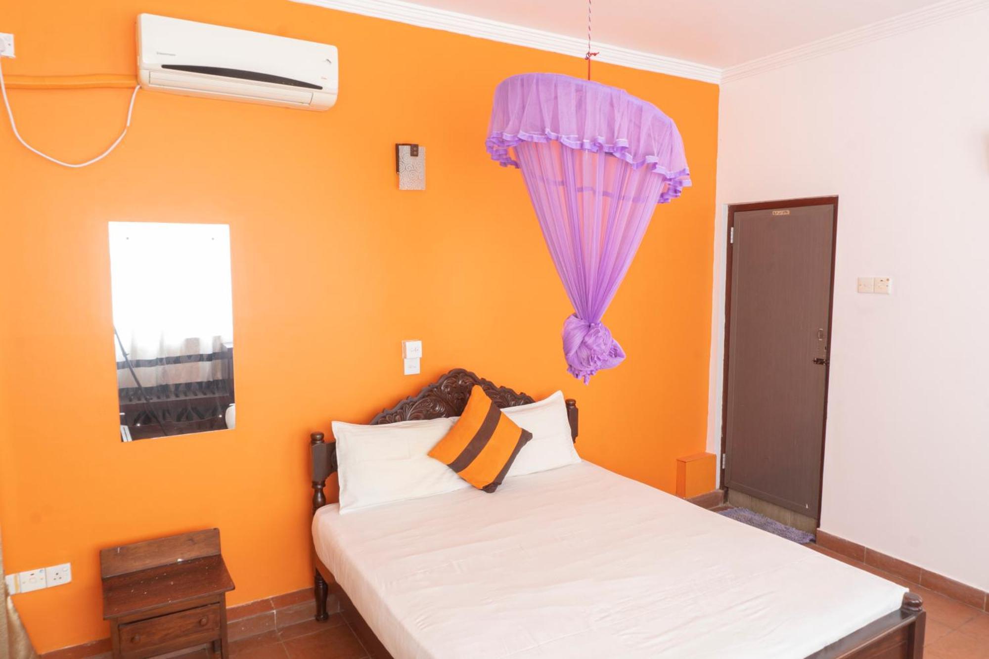 Blumarine Guest House Negombo Exterior photo